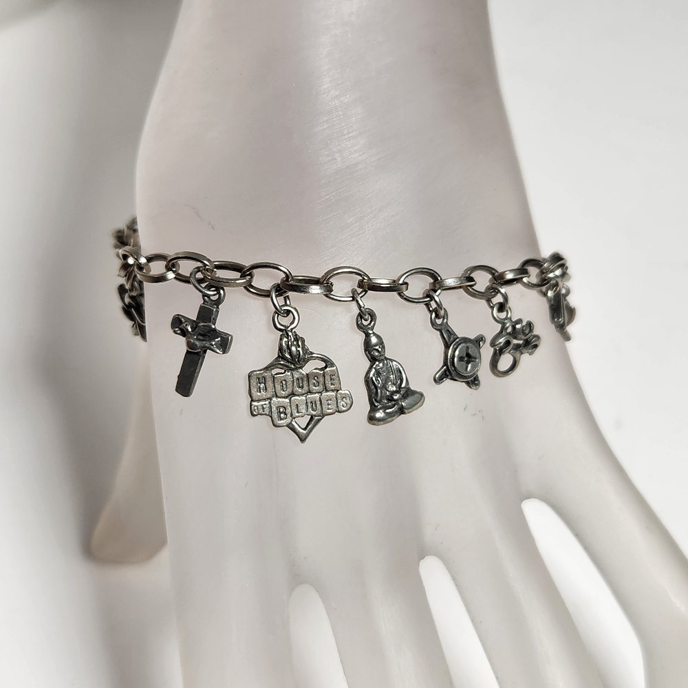 WAO 925 charms silver tone link braclet 6.5in vintage signed